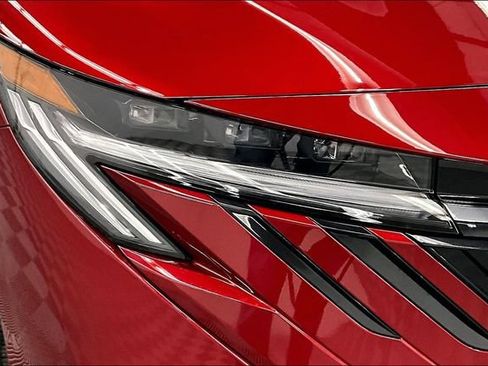 New 2026 Nissan Sentra SV w/ SV Convenience Package FWD image 13