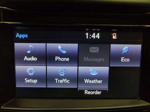 Used 2018 Toyota RAV4 XLE image 25