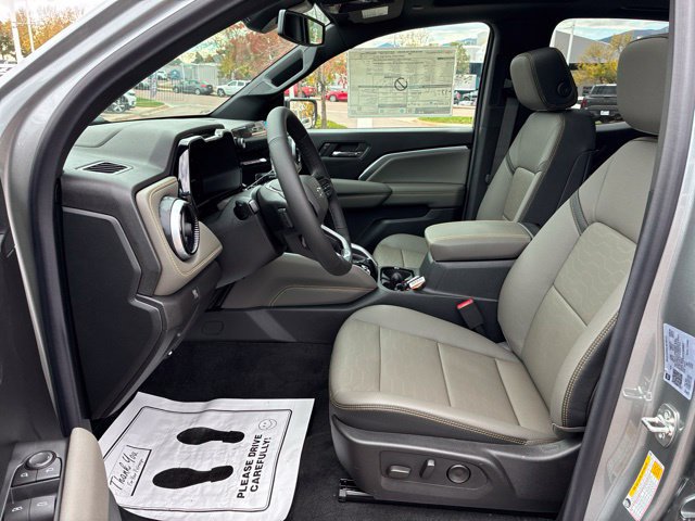 New 2026 Chevrolet Colorado ZR2 w/ Technology Package AWD/4WD image 7