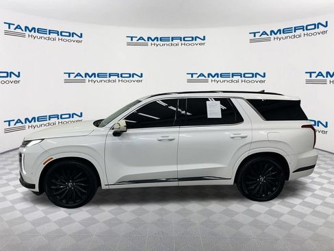 Used 2024 Hyundai Palisade Calligraphy AWD/4WD image 2