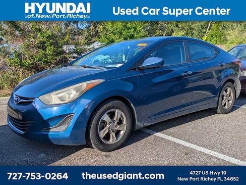 Used 2015 Hyundai Elantra SE FWD image 1