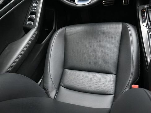 Used 2024 Honda Civic Sport Touring image 10