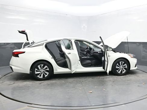 Used 2021 Nissan Altima 2.5 S image 42