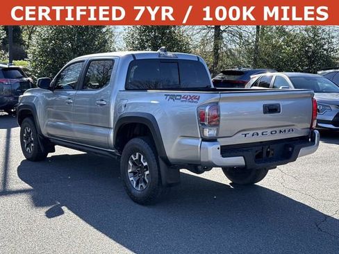 Used 2022 Toyota Tacoma TRD Off-Road w/ Technology Package image 4
