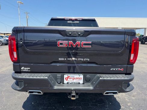 Used 2024 GMC Sierra 1500 AT4 w/ Technology Package AWD/4WD image 16