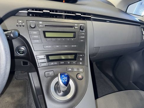 Used 2011 Toyota Prius Two image 34