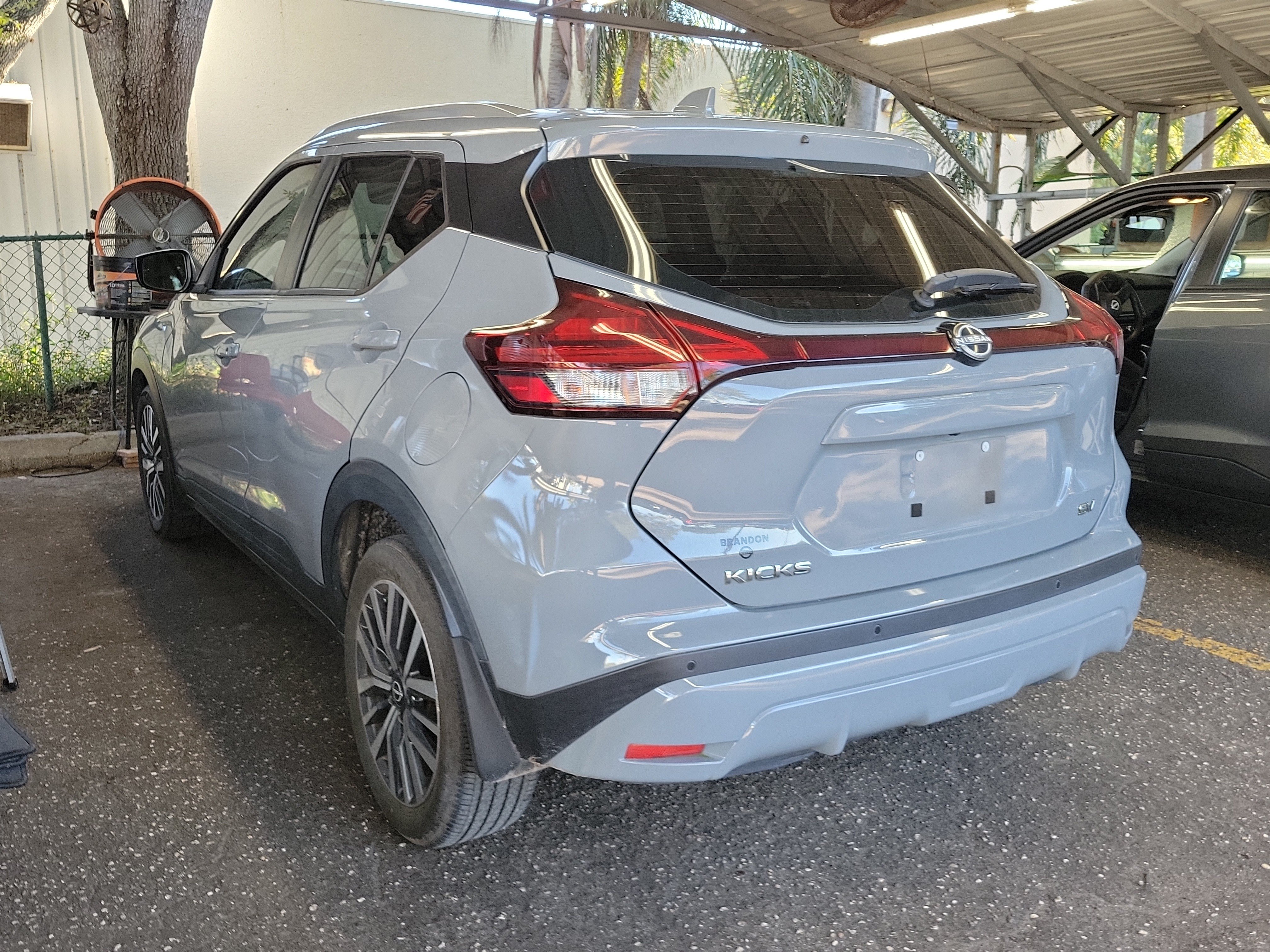 Certified 2023 Nissan Kicks SV FWD image 5