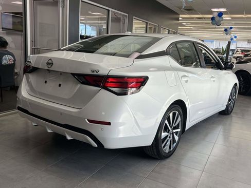 Used 2020 Nissan Sentra SV w/ SV Premium Package image 6