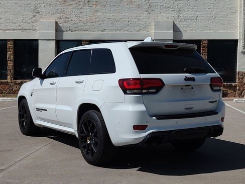 Used 2021 Jeep Grand Cherokee Trackhawk image 5