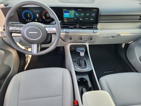 New 2026 Hyundai Kona SE AWD/4WD image 11