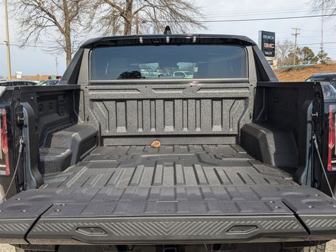 New 2025 GMC Hummer EV 2X image 26