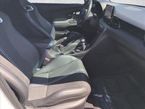 Used 2022 Hyundai Veloster N FWD image 20