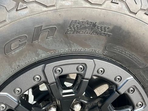 Used 2025 Ford Bronco Raptor AWD/4WD image 7