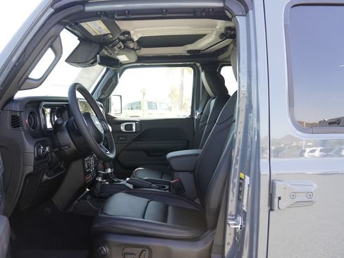 New 2026 Jeep Gladiator Rubicon AWD/4WD image 26
