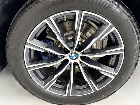 Certified 2024 BMW X5 M60i AWD/4WD image 30