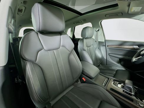 Used 2023 Audi Q5 2.0T Prestige image 29