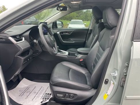 Used 2023 Toyota RAV4 XLE Premium AWD/4WD image 19