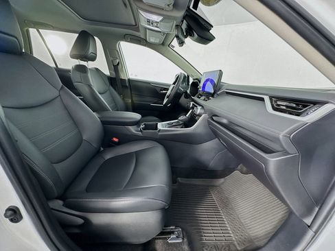 Used 2025 Toyota RAV4 XLE Premium w/ Weather Package image 26
