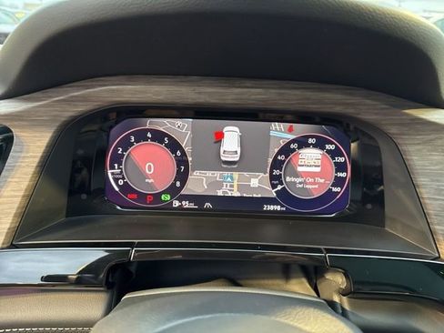 Used 2024 Volkswagen Atlas SEL Premium R-Line image 13