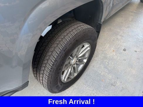 Used 2024 Chevrolet Colorado LT w/ Advanced Trailering Package image 14