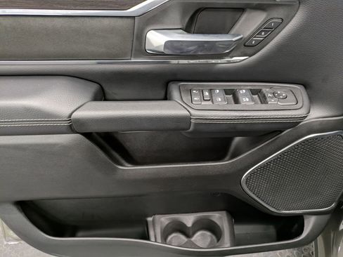 Used 2026 RAM 1500 Laramie AWD/4WD image 10