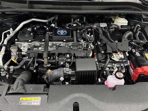 Certified 2024 Toyota Corolla LE w/ LE Convenience Package image 11