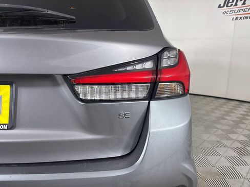 Used 2020 Mitsubishi Outlander Sport SE FWD image 31