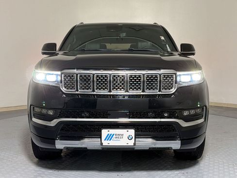 Used 2022 Jeep Grand Wagoneer Series III AWD/4WD image 6