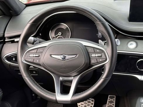 Used 2025 Genesis GV70 3.5T Sport w/ Sport Advanced Package AWD/4WD image 21