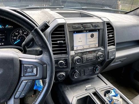Used 2018 Ford F150 XLT w/ Equipment Group 302A Luxury AWD/4WD image 8
