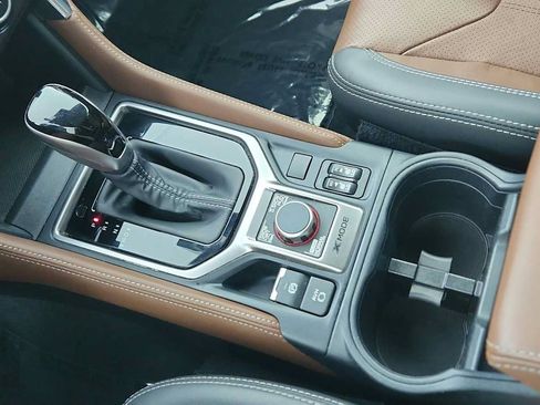 Certified 2023 Subaru Forester Touring AWD/4WD image 14