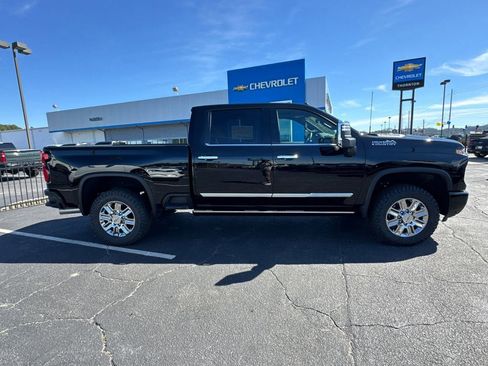 New 2026 Chevrolet Silverado 2500 High Country w/ High Country Premium Package image 5