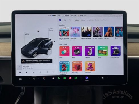 Used 2023 Tesla Model Y Long Range image 17