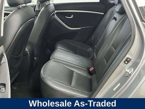 Used 2014 Hyundai Elantra GT w/ Option Group 03 FWD image 17