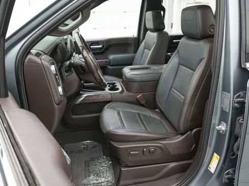 Used 2019 GMC Sierra 1500 Denali w/ Denali Ultimate Package AWD/4WD image 15