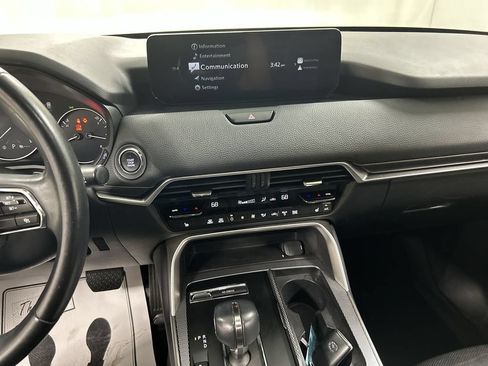 Certified 2024 MAZDA CX-90 3.3 Turbo w/ Preferred Plus AWD/4WD image 18