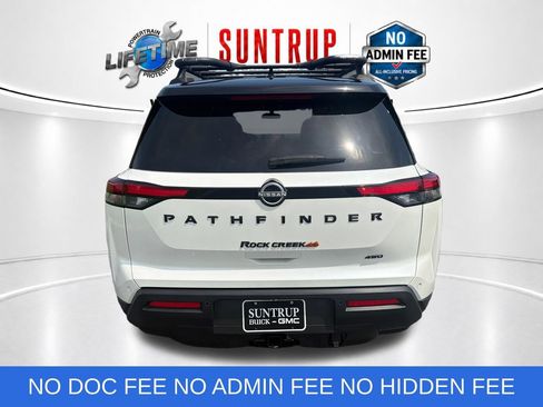 Used 2024 Nissan Pathfinder Rock Creek AWD/4WD image 4