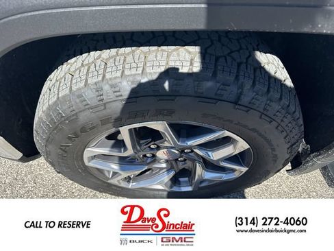 New 2026 GMC Sierra 1500 SLT w/ SLT Premium Plus Package AWD/4WD image 10