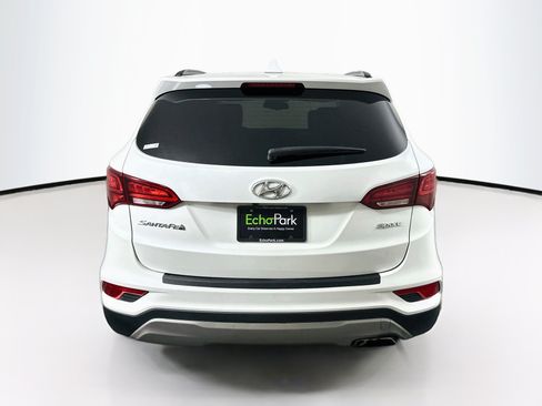 Used 2017 Hyundai Santa Fe Sport FWD image 7