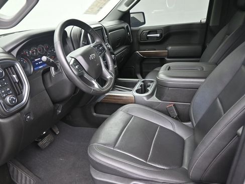 Used 2019 Chevrolet Silverado 1500 LT Trail Boss AWD/4WD image 12