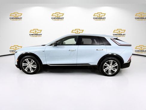 Used 2024 Cadillac Lyriq Tech AWD/4WD image 5