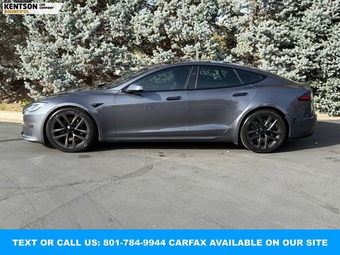 Used 2023 Tesla Model S image 4