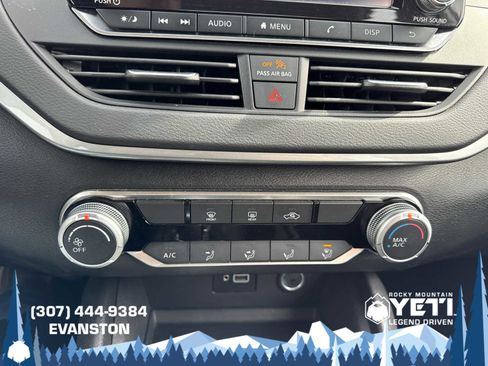 Used 2024 Nissan Altima 2.5 S image 27