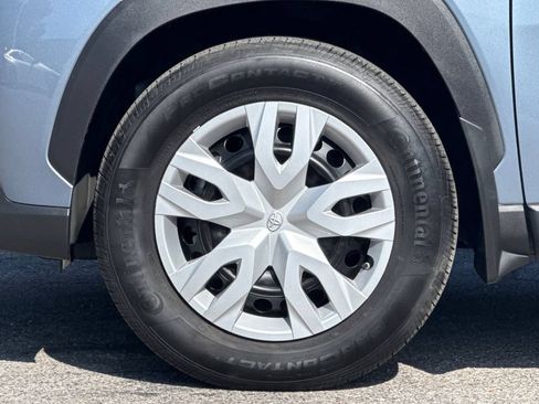 Certified 2024 Toyota Corolla Cross L AWD/4WD image 24