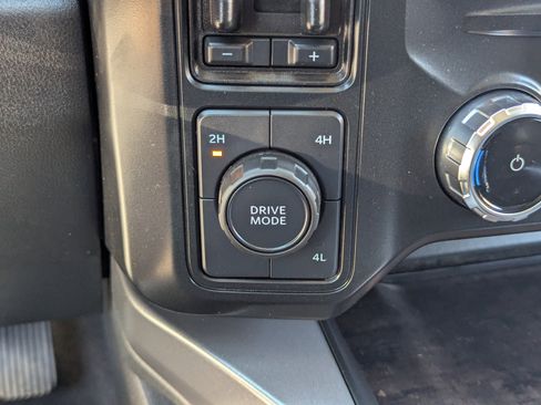 Used 2024 Ford F250 Lariat AWD/4WD image 27