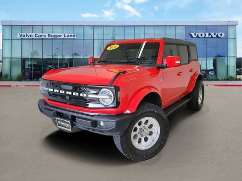 Used 2024 Ford Bronco Outer Banks AWD/4WD image 1