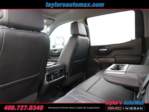 Used 2021 Chevrolet Silverado 1500 LTZ w/ Technology Package AWD/4WD image 43