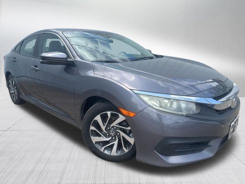 Used 2016 Honda Civic EX image 3