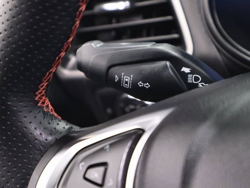 Certified 2023 Ford Edge ST-Line image 26