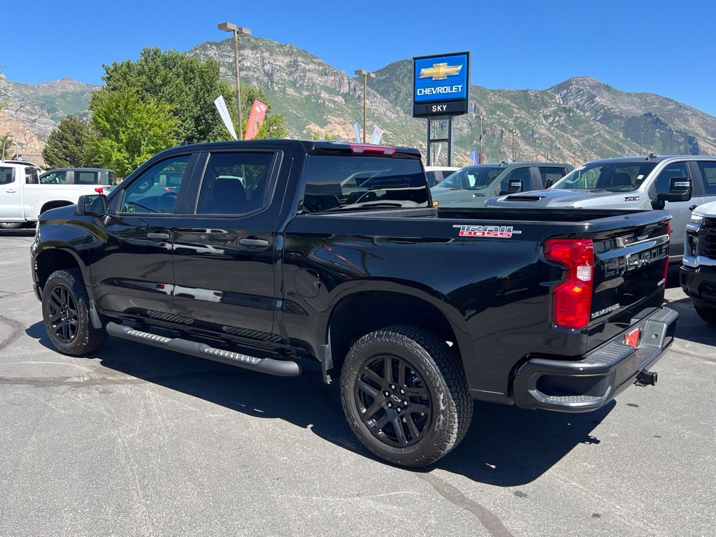 Certified 2026 Chevrolet Silverado 1500 Custom Trail Boss w/ Turbomax Blackout Package AWD/4WD image 16